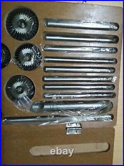 VALVE SEAT & FACE CUTTER SET OF 20 PCs FOR AUTOMOTIVE INDUSTRIES (WOODEN BOX)